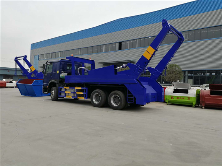 SINOTRUCK HOWO swing arm garbage truck
